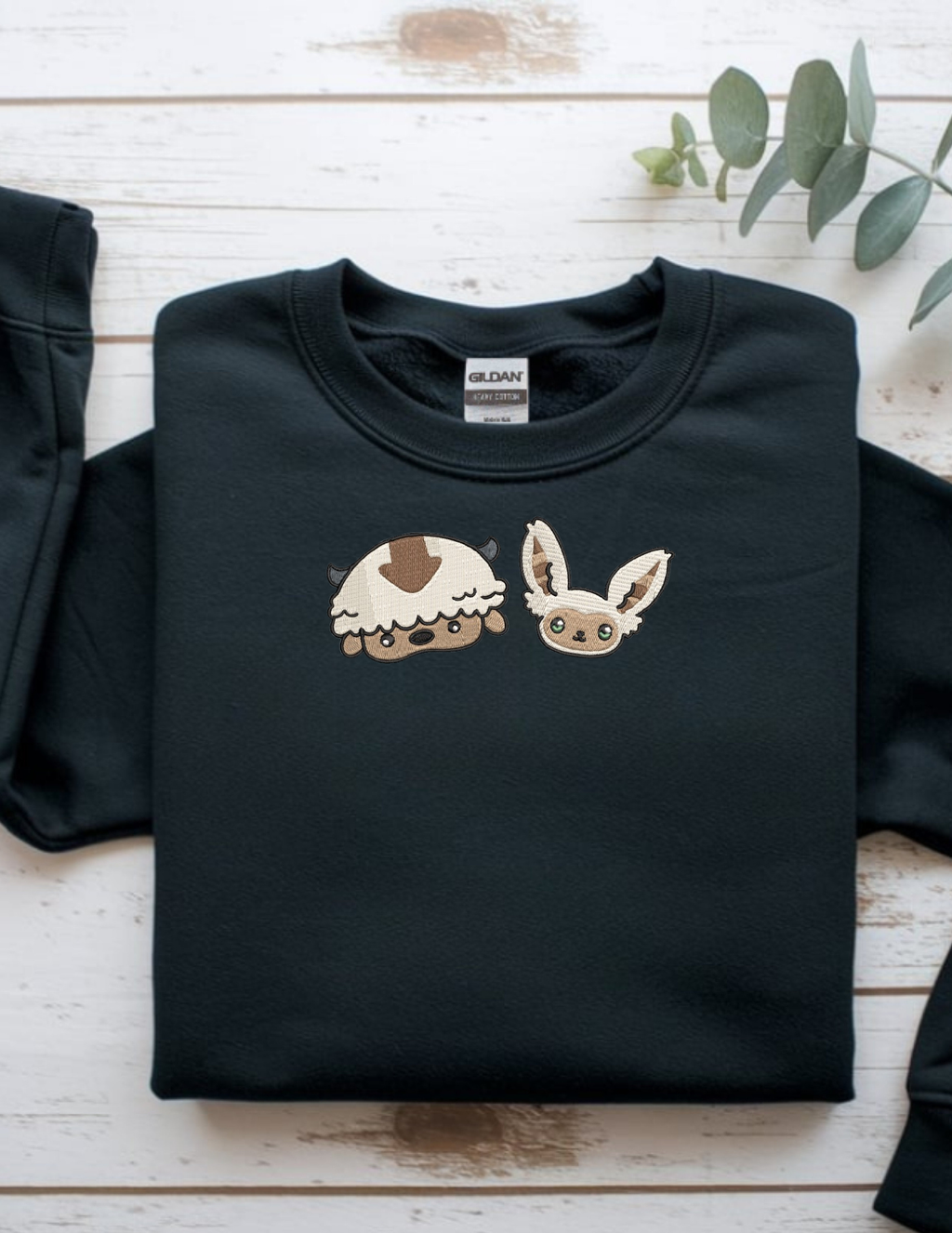 Mo Mo and Appa Crew Neck Black